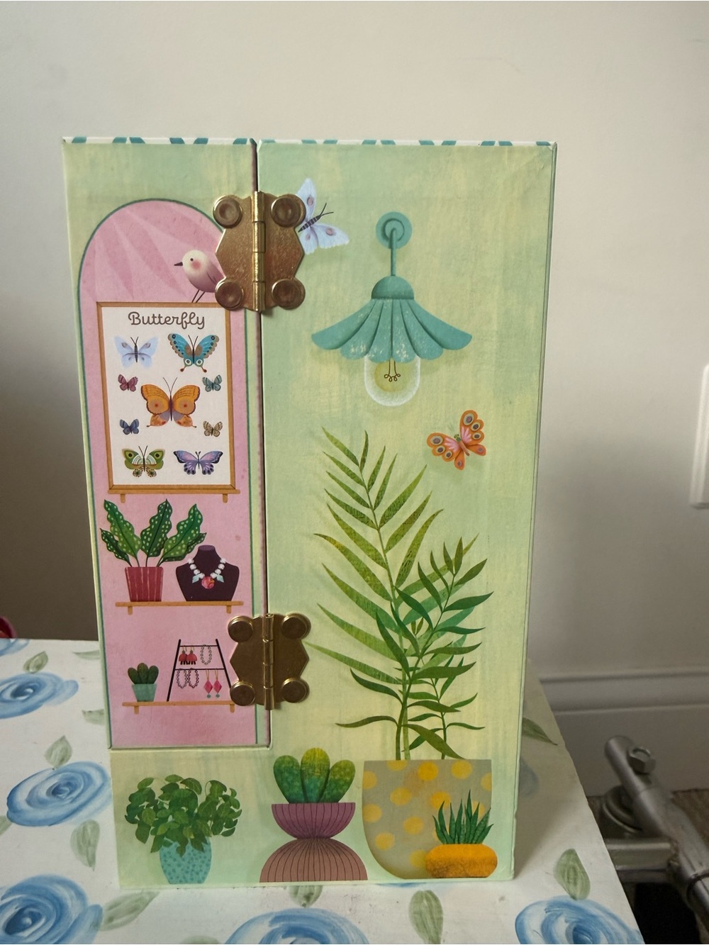 French Pink & Green Anthropology Jewelry Box - Picture 6 of 11